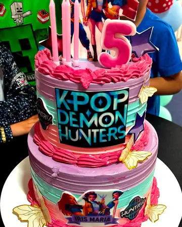 Petrecere cu tema K-Pop Demon Hunters · 5 ani la Allegria Kids